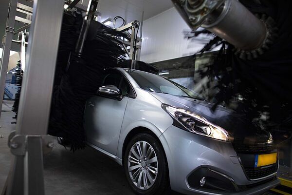 Velgen Auto Schoonmaken Bij Iclean In Deventer